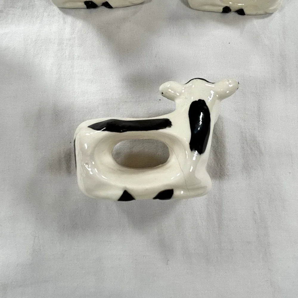 Vtg Cow Salt And Pepper Shakers 4 Napkin Holder Black And White Batter Catcher